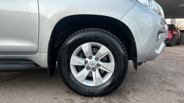 Toyota Land Cruiser Lwb Diesel 2.8D 204 Active Commercial Auto